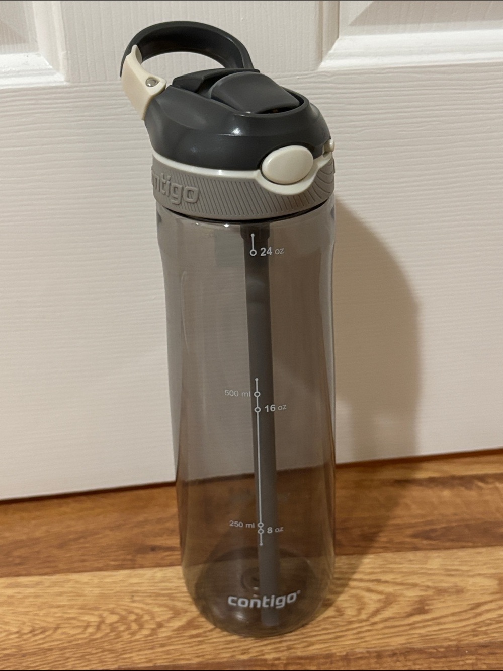 24 oz Gray Fliptop Contigo Water Bottle